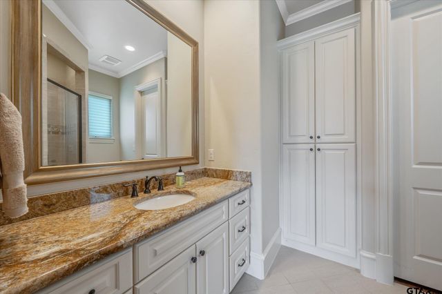 5314 Del Norte DR, Tyler, TX 75703