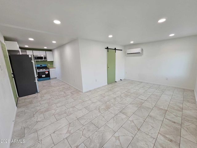 8375 W MADISON Street, Peoria, AZ 85345