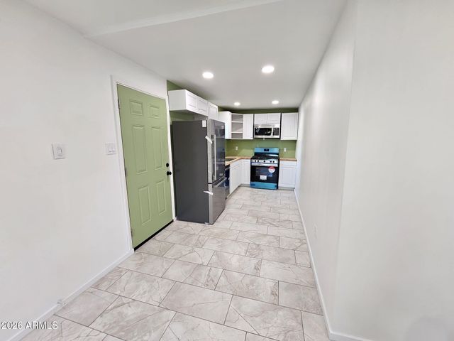 8375 W MADISON Street, Peoria, AZ 85345