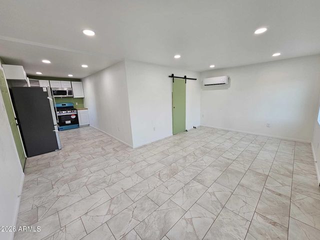 8375 W MADISON Street, Peoria, AZ 85345