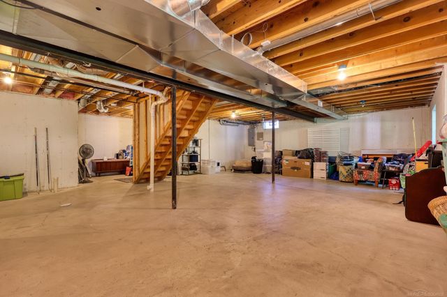 1172 Key West Drive, Lake Orion, MI 48360