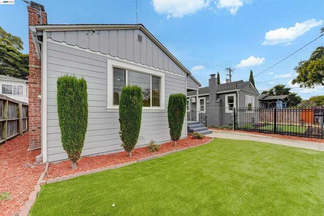 1614 82nd Ave, Oakland, CA 94621