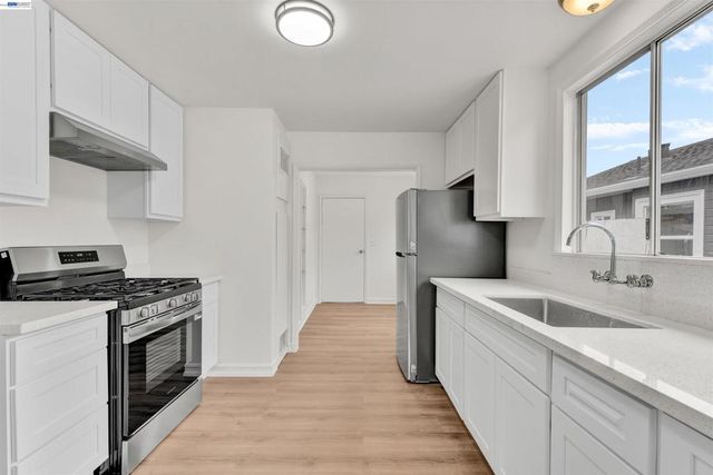 1614 82nd Ave, Oakland, CA 94621