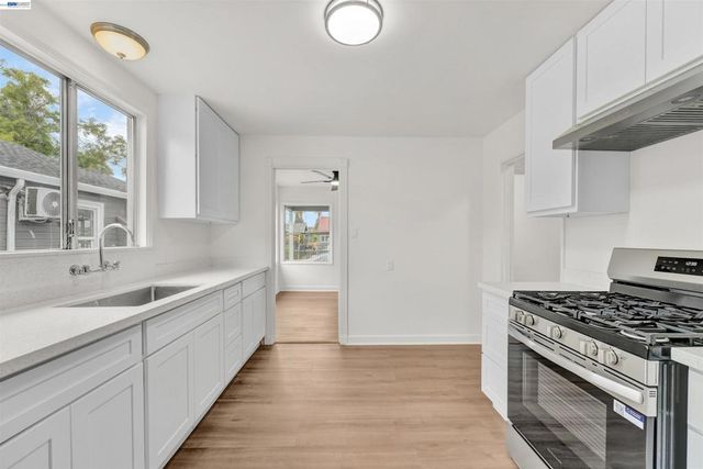 1614 82nd Ave, Oakland, CA 94621