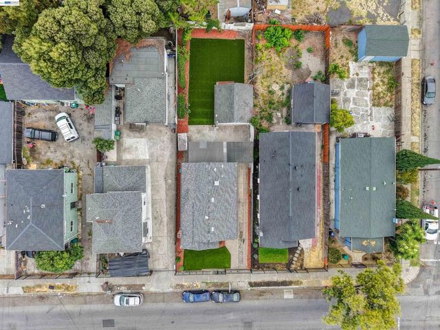 1614 82nd Ave, Oakland, CA 94621