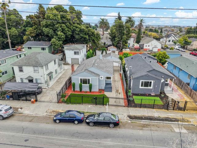 1614 82nd Ave, Oakland, CA 94621