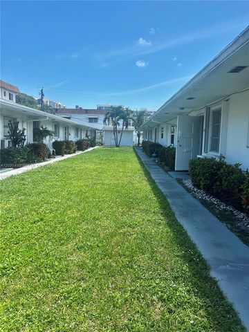 2222 Taylor St 11, Hollywood, FL 33020