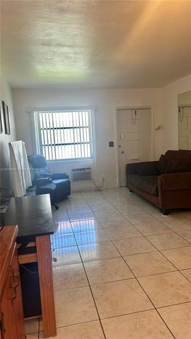 2222 Taylor St 11, Hollywood, FL 33020