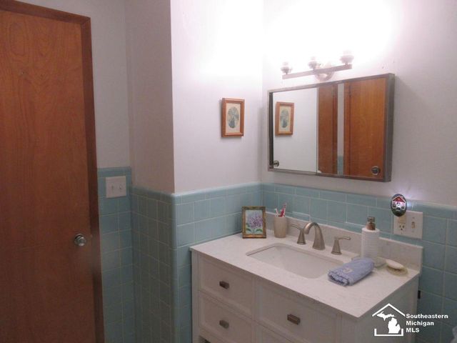 5163 Lewis Avenue, Ida Twp, MI 48140