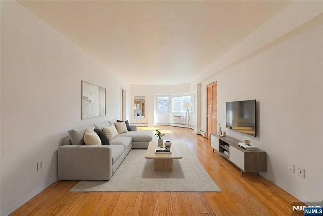 333 Grand Avenue 4B, Palisades Park, NJ 07650