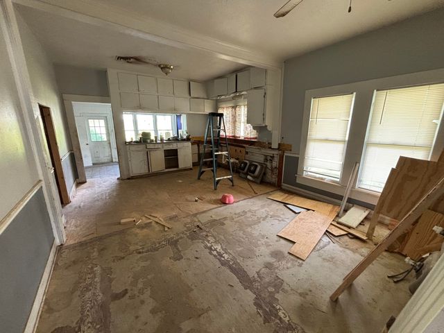 801 Shirley St, Deridder, LA 70634