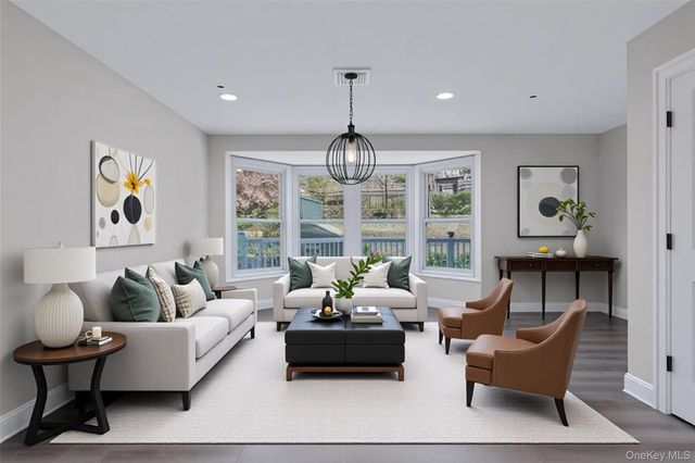 110 School Street 1, Glen Cove, NY 11542