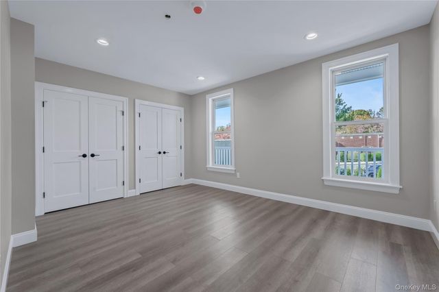 110 School Street 1, Glen Cove, NY 11542