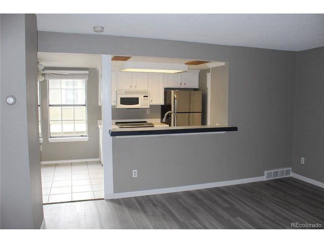 2010 S Hannibal St C, Aurora, CO 80013