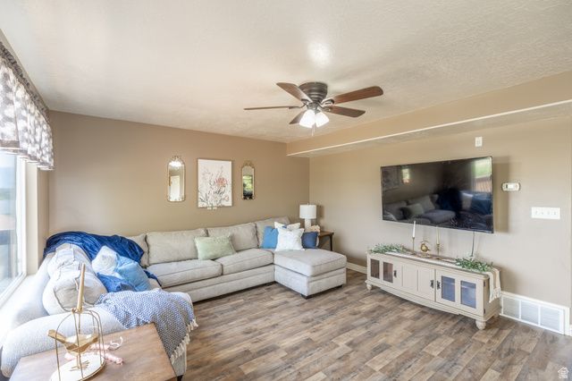 4656 W 1650 N, West Point, UT 84015
