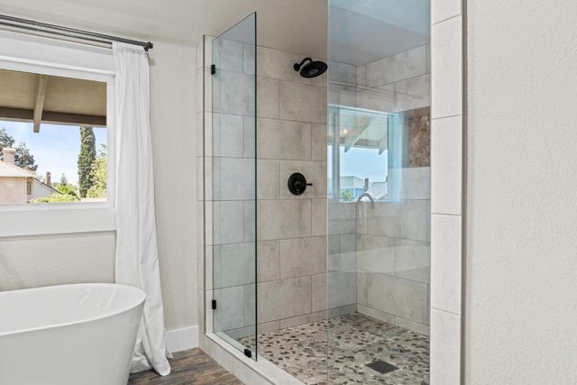 747 Palm Ave, Ripon, CA 95366
