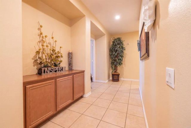 19506 Arcata Road, Apple Valley, CA 92307