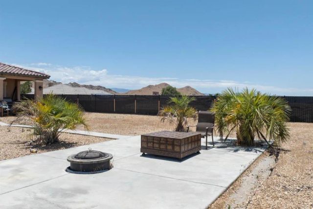 19506 Arcata Road, Apple Valley, CA 92307
