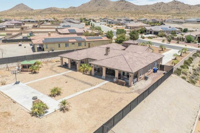 19506 Arcata Road, Apple Valley, CA 92307