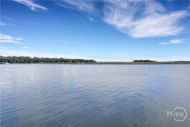 26 Nancy Place, Savannah, GA 31406