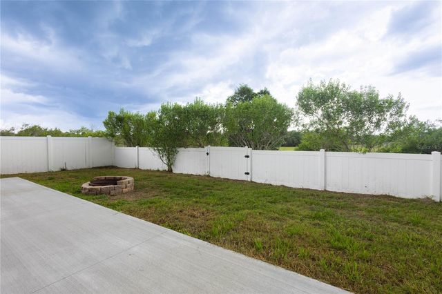 6517 BAYSTON HILL PLACE, Zephyrhills, FL 33541