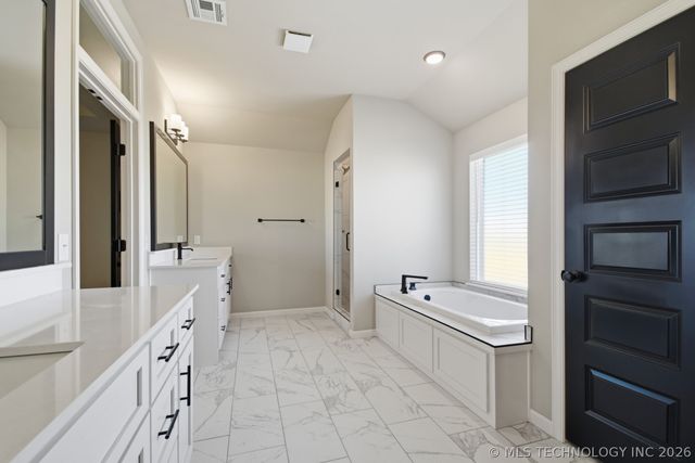10409 E 132nd Street S, Bixby, OK 74008