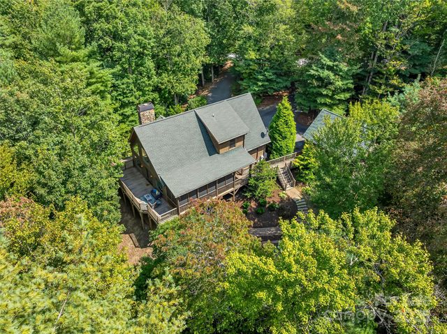 224 Corsica Lane, Saluda, NC 28773