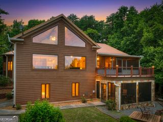 762 Pettit Ridge Road, Ellijay, GA 30536