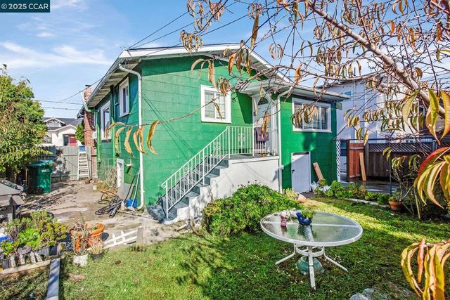 985 39th Street, Oakland, CA 94608