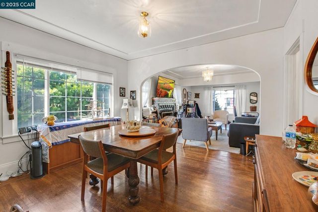 985 39th Street, Oakland, CA 94608