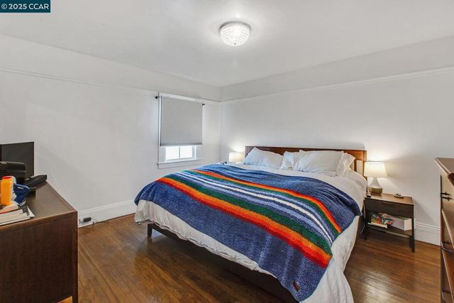 985 39th Street, Oakland, CA 94608