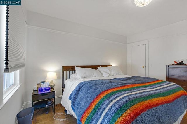 985 39th Street, Oakland, CA 94608