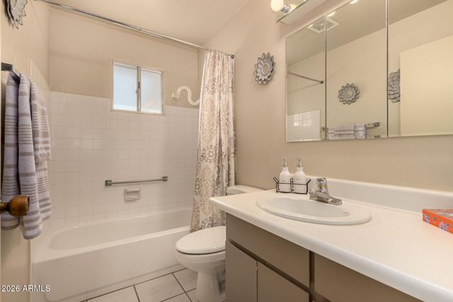 6061 E EVERGREEN Street, Mesa, AZ 85205