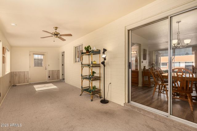 6061 E EVERGREEN Street, Mesa, AZ 85205