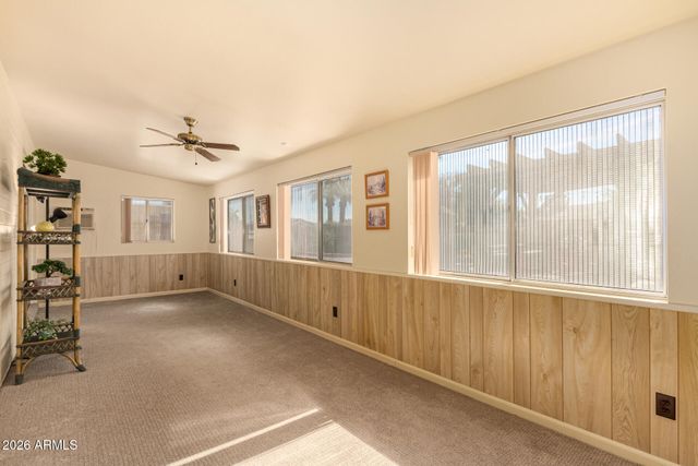 6061 E EVERGREEN Street, Mesa, AZ 85205