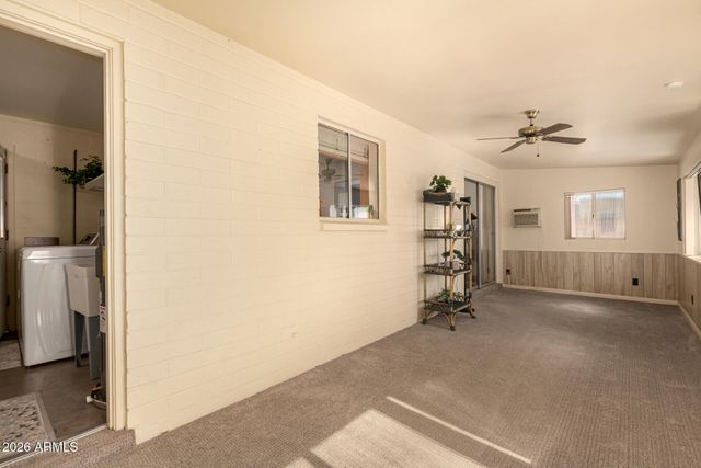 6061 E EVERGREEN Street, Mesa, AZ 85205