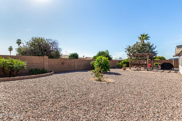 6061 E EVERGREEN Street, Mesa, AZ 85205