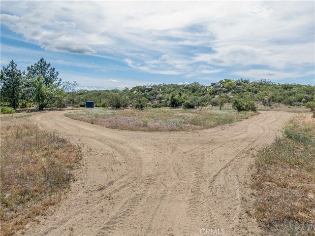 46 Lakeshore Boulevard, Aguanga, CA 92536