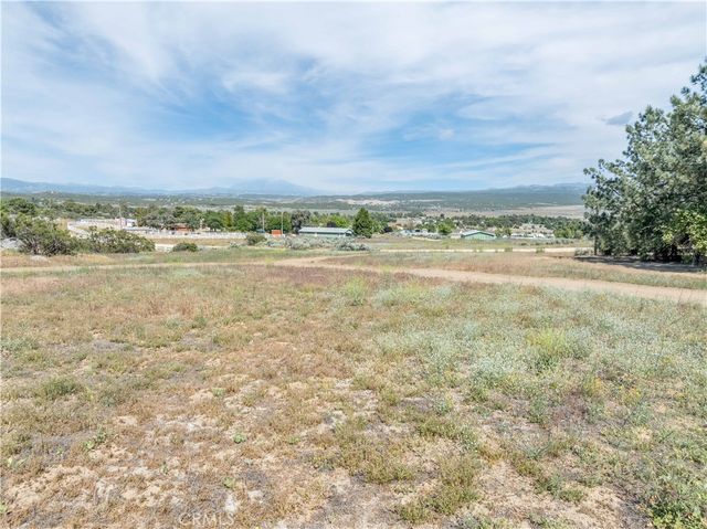 46 Lakeshore Boulevard, Aguanga, CA 92536