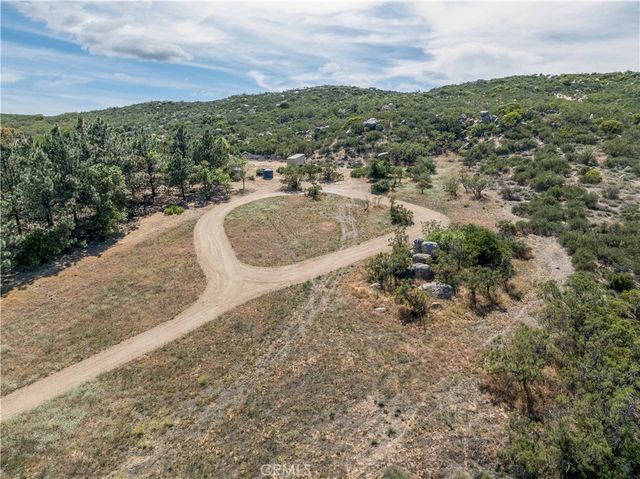 46 Lakeshore Boulevard, Aguanga, CA 92536