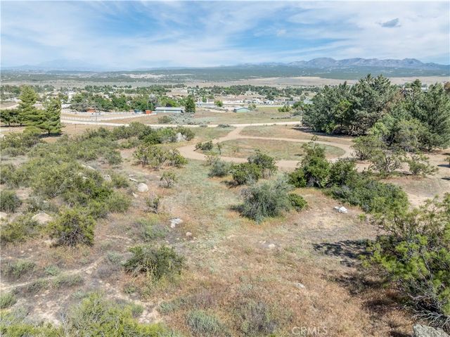 46 Lakeshore Boulevard, Aguanga, CA 92536