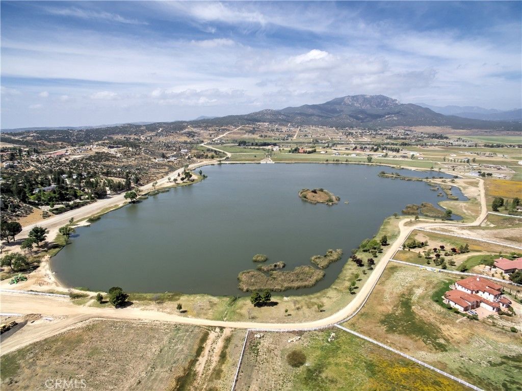 Image 27 of property listing at 46 Lakeshore Boulevard, Aguanga, CA 92536