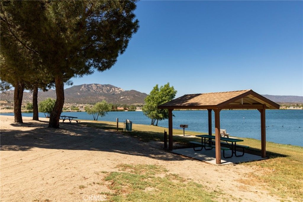 Image 34 of property listing at 46 Lakeshore Boulevard, Aguanga, CA 92536