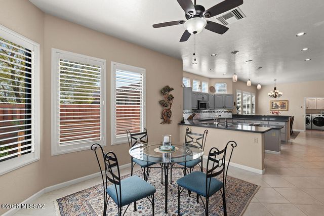 1587 W Baltusrol, Green Valley, AZ 85622