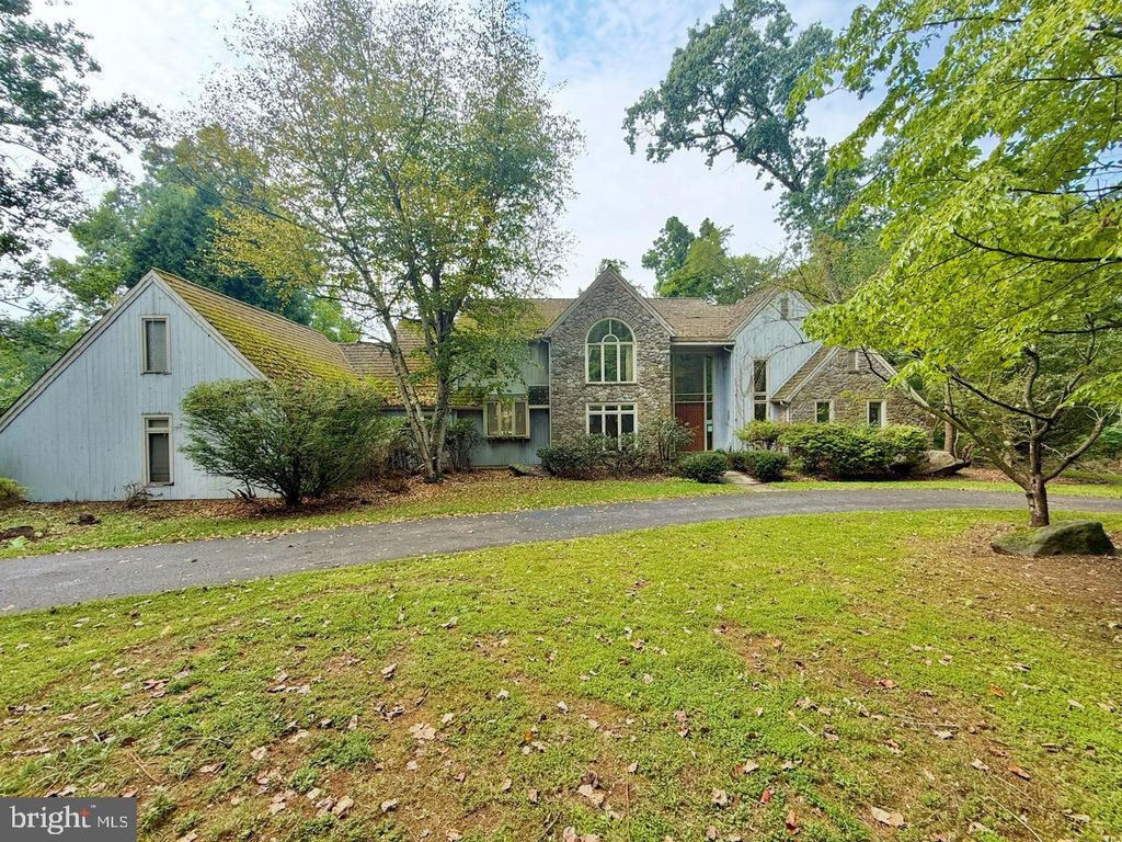 1271 FARM RD, BERWYN, PA 19312 — exterior