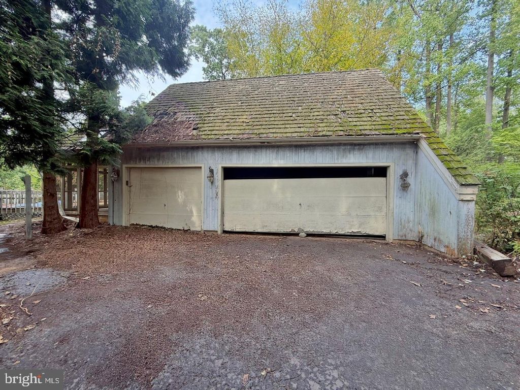 1271 FARM RD, BERWYN, PA 19312 — photo 3