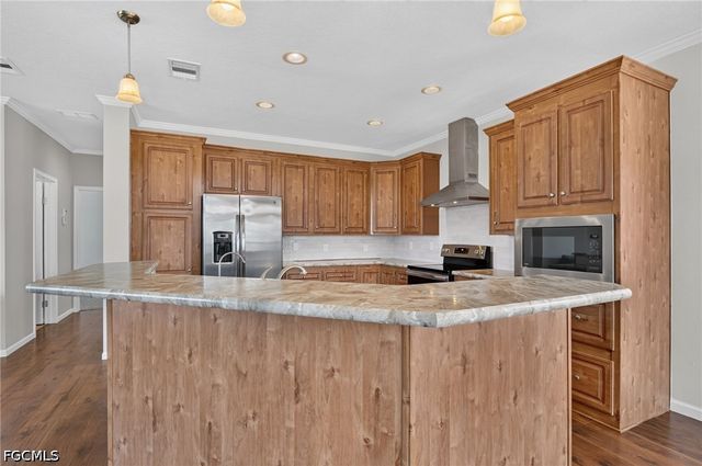 5671 Captain John Smith LOOP, North Fort Myers, FL 33917