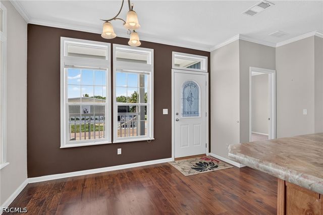 5671 Captain John Smith LOOP, North Fort Myers, FL 33917