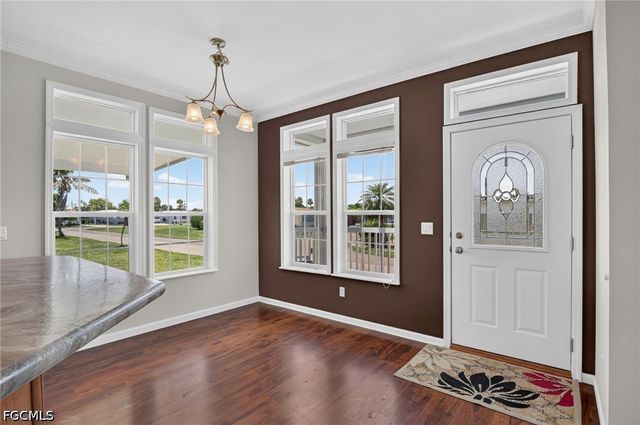 5671 Captain John Smith LOOP, North Fort Myers, FL 33917