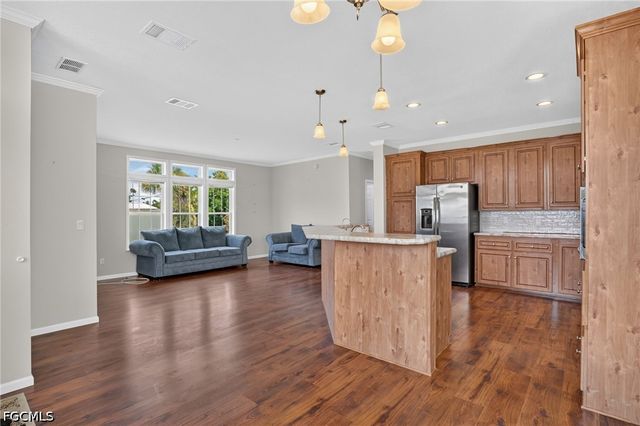5671 Captain John Smith LOOP, North Fort Myers, FL 33917